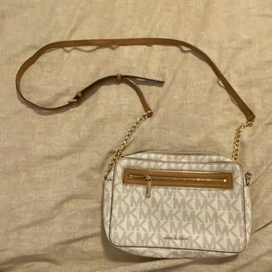 Ivory Michale Kors Purse